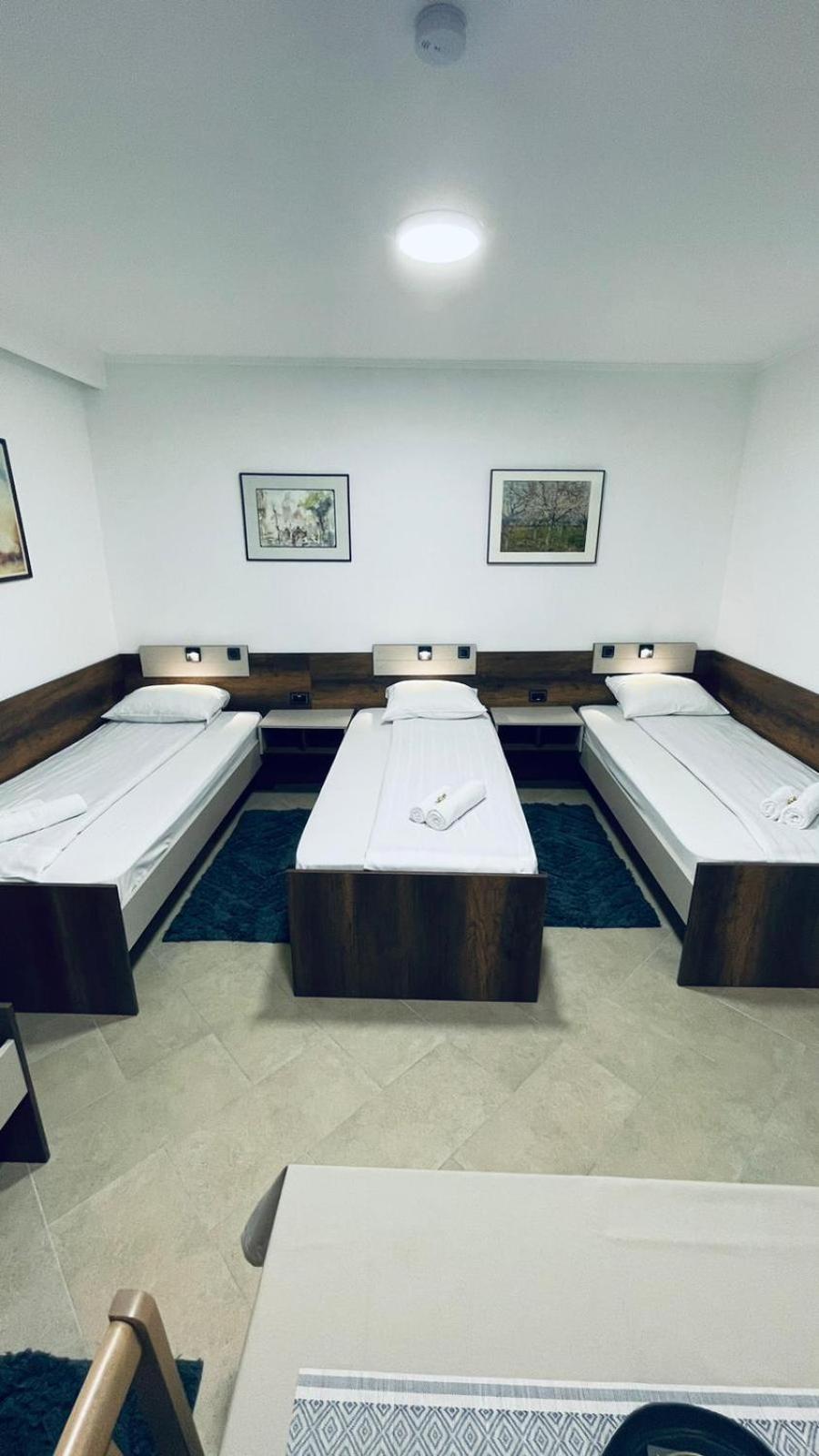 Kollar D Guest House - Prenociste Rooms Subotica Exterior photo