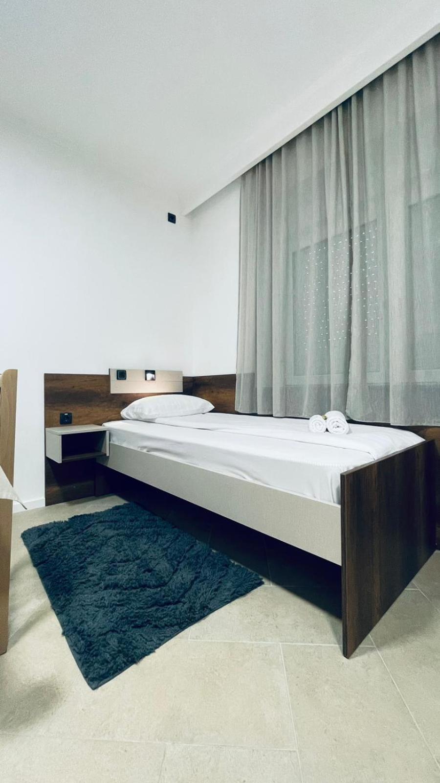 Kollar D Guest House - Prenociste Rooms Subotica Exterior photo