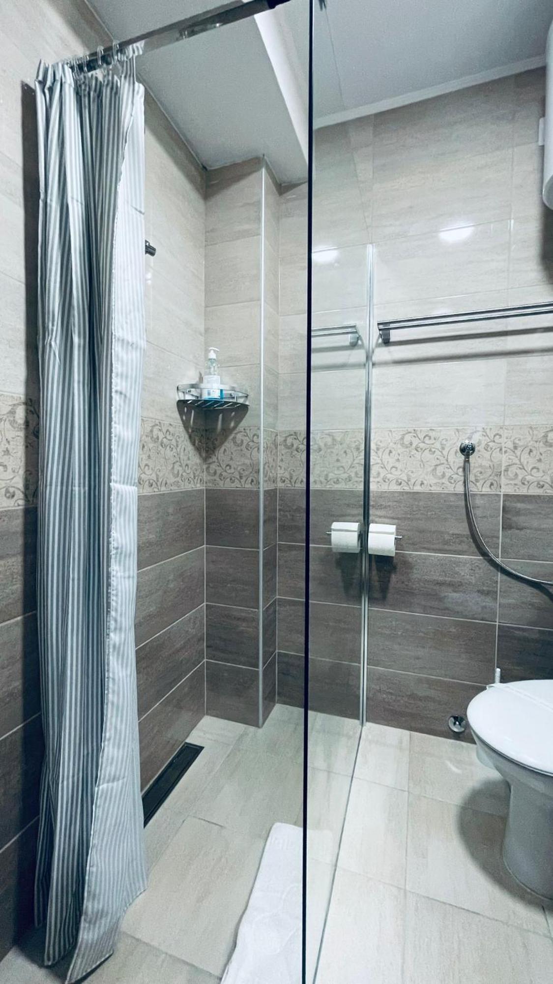 Kollar D Guest House - Prenociste Rooms Subotica Exterior photo